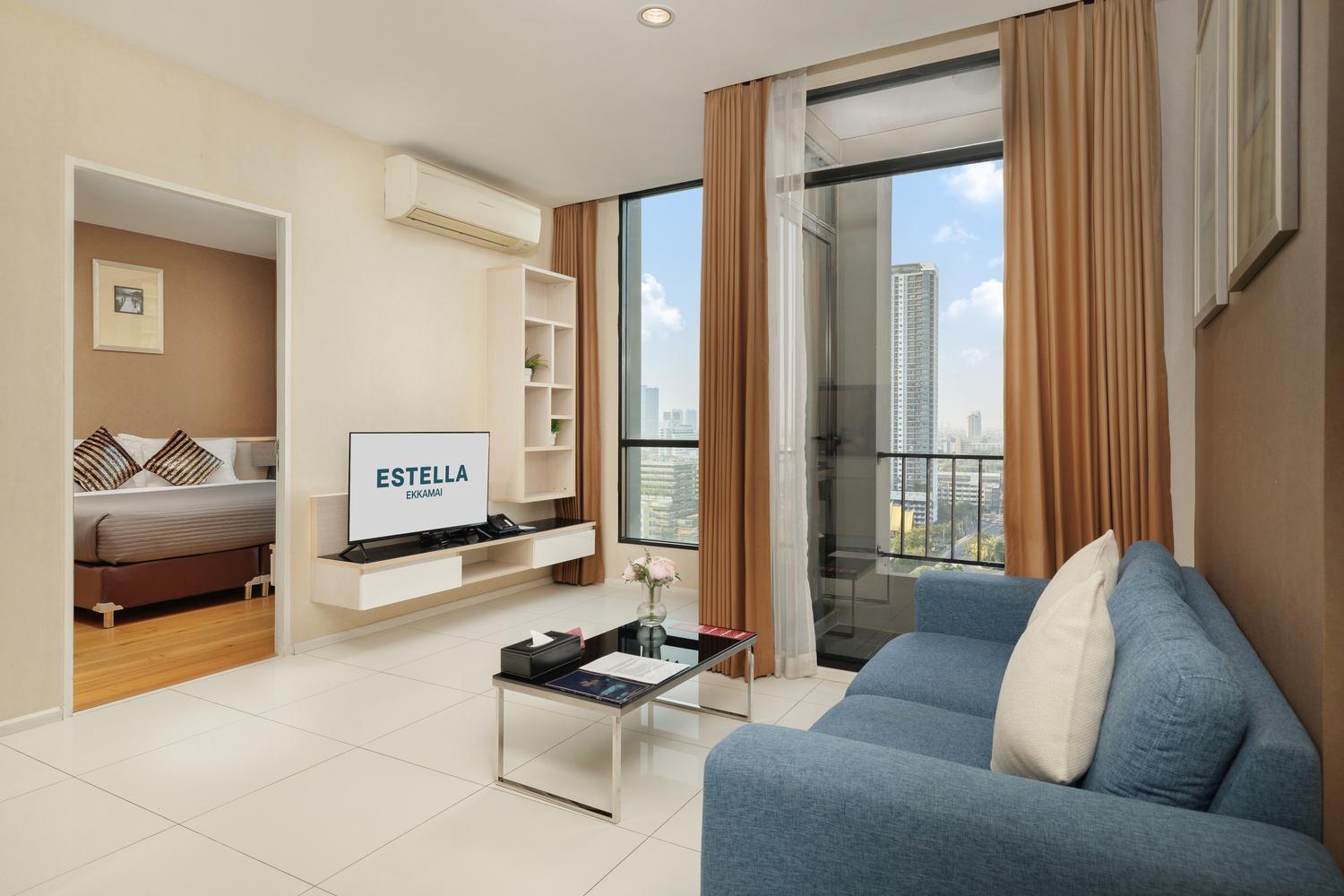 Estella Ekkamai Bangkok Buitenkant foto